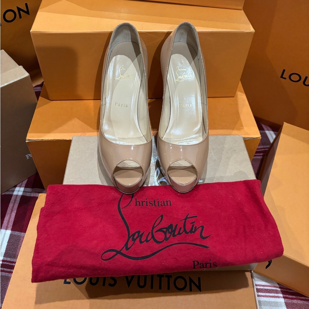 Christian Louboutin New Very Prive 120mm size 39
